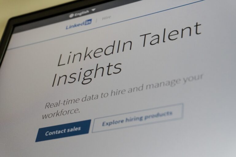 Read more about the article Top Features to Look for in Quality Services